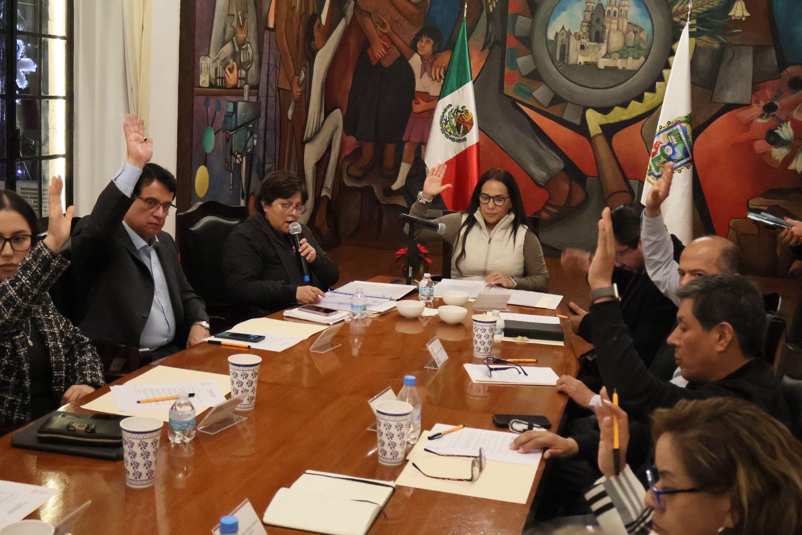 CABILDO DE TEZIUTLÁN CUMPLE CON ÚLTIMA SESIÓN ORDINARIA DEL AÑO, PREVÉN UN FUERTE PLAN DE TRABAJO PARA 2025.